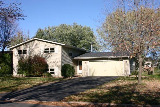 8351 Lower 208th St W, Lakeville, MN for sale - Primary Photo - Image 1 of 1