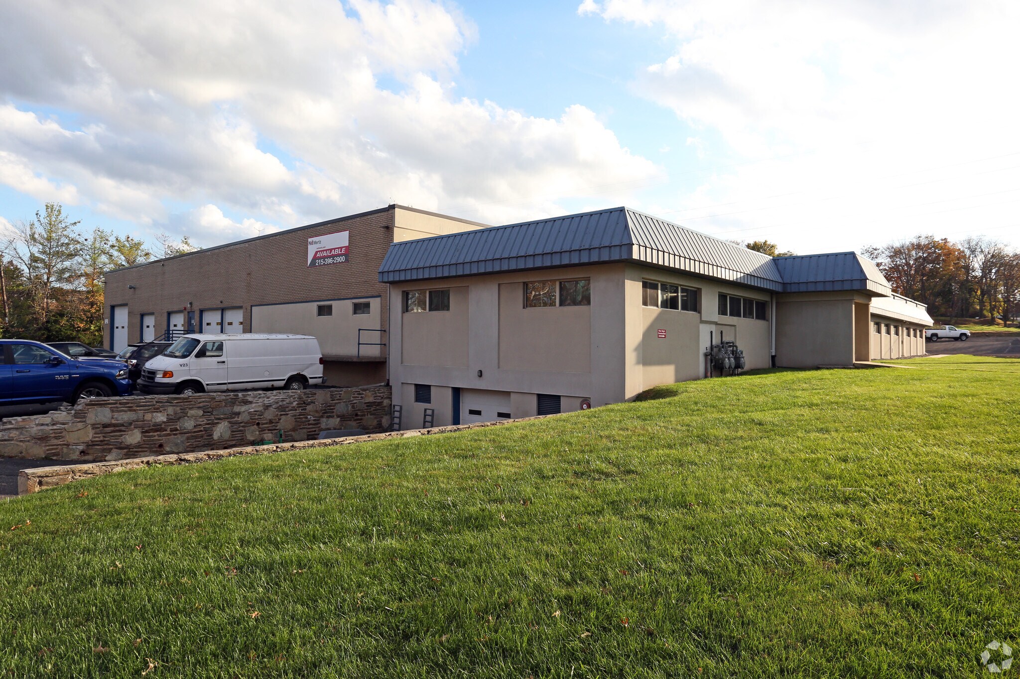 2300 Maryland Rd, Willow Grove, PA for sale Primary Photo- Image 1 of 1
