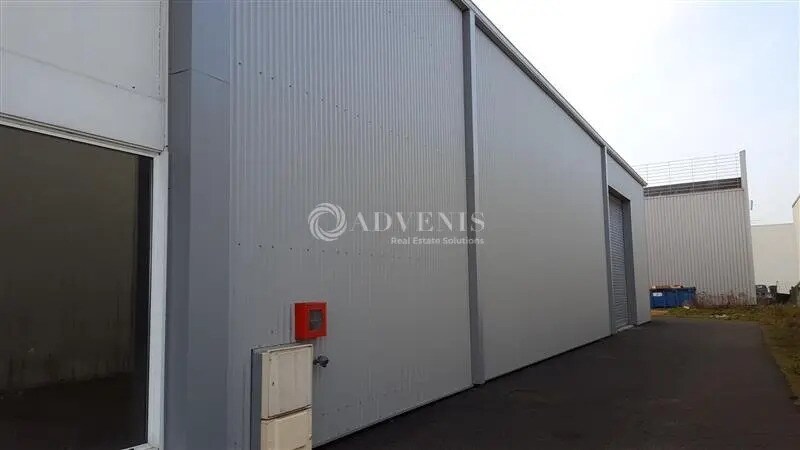 Flex in Saint-Brieuc for lease - Building Photo - Image 2 of 5