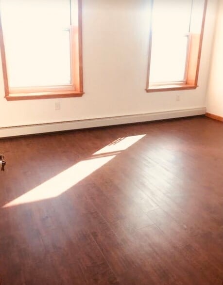 15-24 College Point Blvd, College Point, NY for sale - Interior Photo - Image 3 of 11