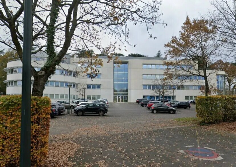 Office in Carquefou for lease - Building Photo - Image 1 of 1