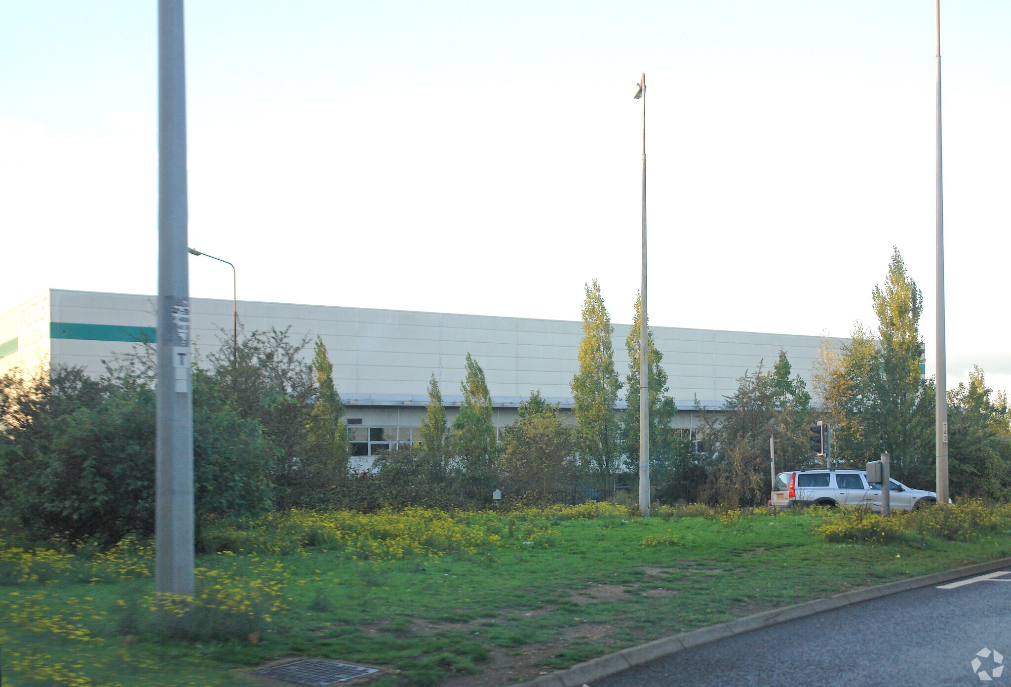 Dolphin Way, Purfleet for sale Primary Photo- Image 1 of 2