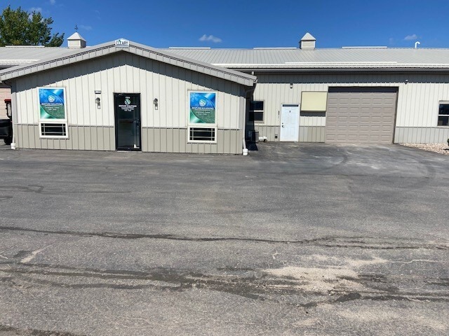 N126 Speedway Ln, Kaukauna, WI for lease - Building Photo - Image 2 of 6