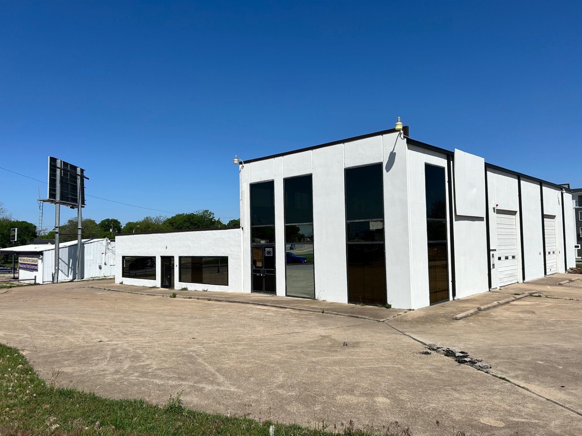 3259 McCart Ave, Fort Worth, TX for lease Building Photo- Image 1 of 7