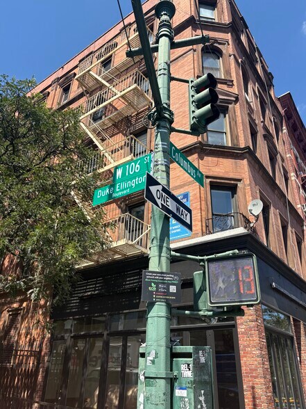 940-988 Columbus Ave, New York, NY for lease - Building Photo - Image 2 of 9