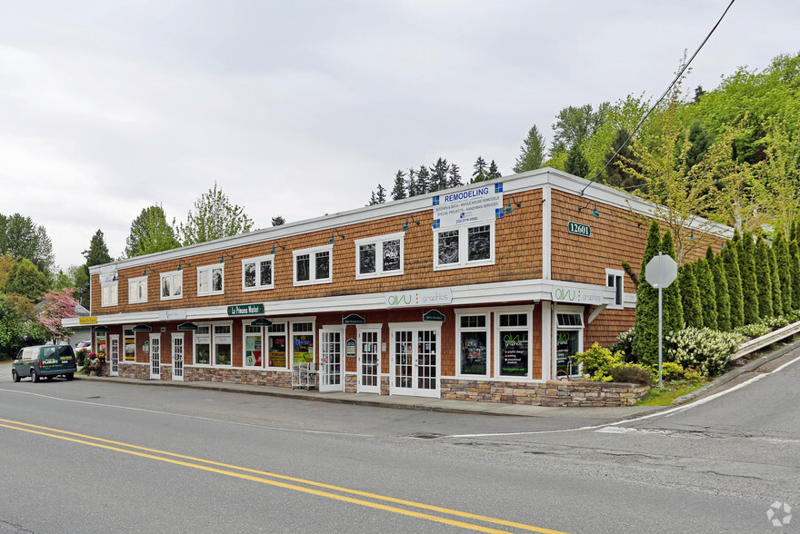 12603-12607 NE Woodinville Dr, Woodinville, WA for lease - Primary Photo - Image 1 of 5