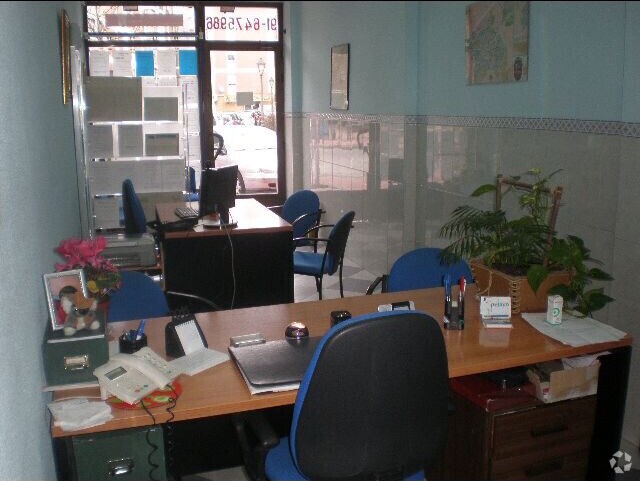Office/Retail in Móstoles, Madrid for lease Interior Photo- Image 1 of 2