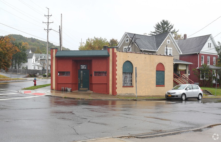 116 Glenwood Ave, Binghamton, NY for sale - Primary Photo - Image 1 of 1