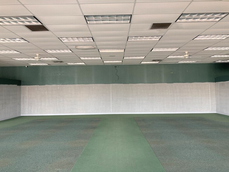 111-117 N 8th St, Medford, WI for lease - Interior Photo - Image 2 of 14