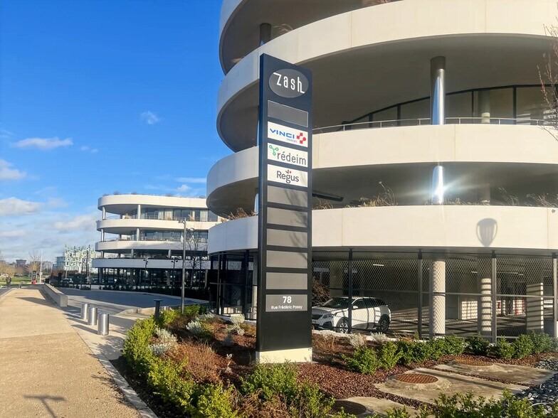 Office in Tinqueux for lease - Building Photo - Image 2 of 10