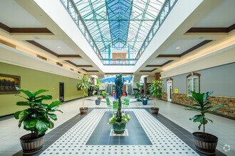 43155 Main St, Novi, MI for lease Lobby- Image 1 of 1