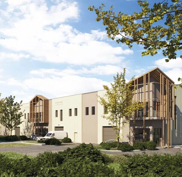 Flex in Ennery for sale - Building Photo - Image 1 of 7