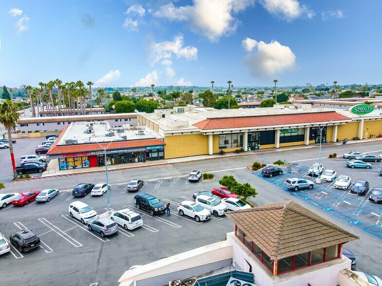 69266968 Warner Ave, Huntington Beach, CA 92647 Sprouts Center