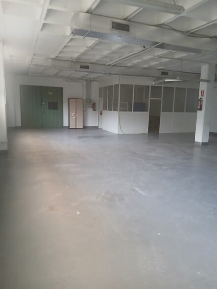 Calle de Gamonal, 5, Madrid, Madrid for sale - Interior Photo - Image 3 of 9