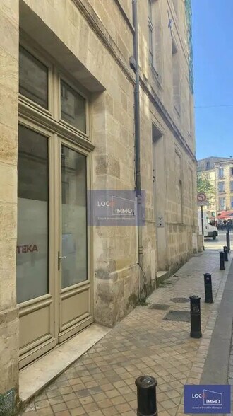 Office in Bordeaux for lease - Building Photo - Image 2 of 7