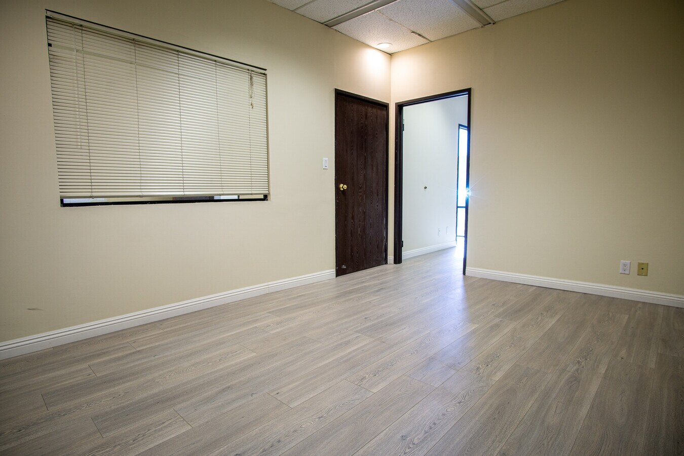 1901 S Baker Ave, Ontario, CA 91761