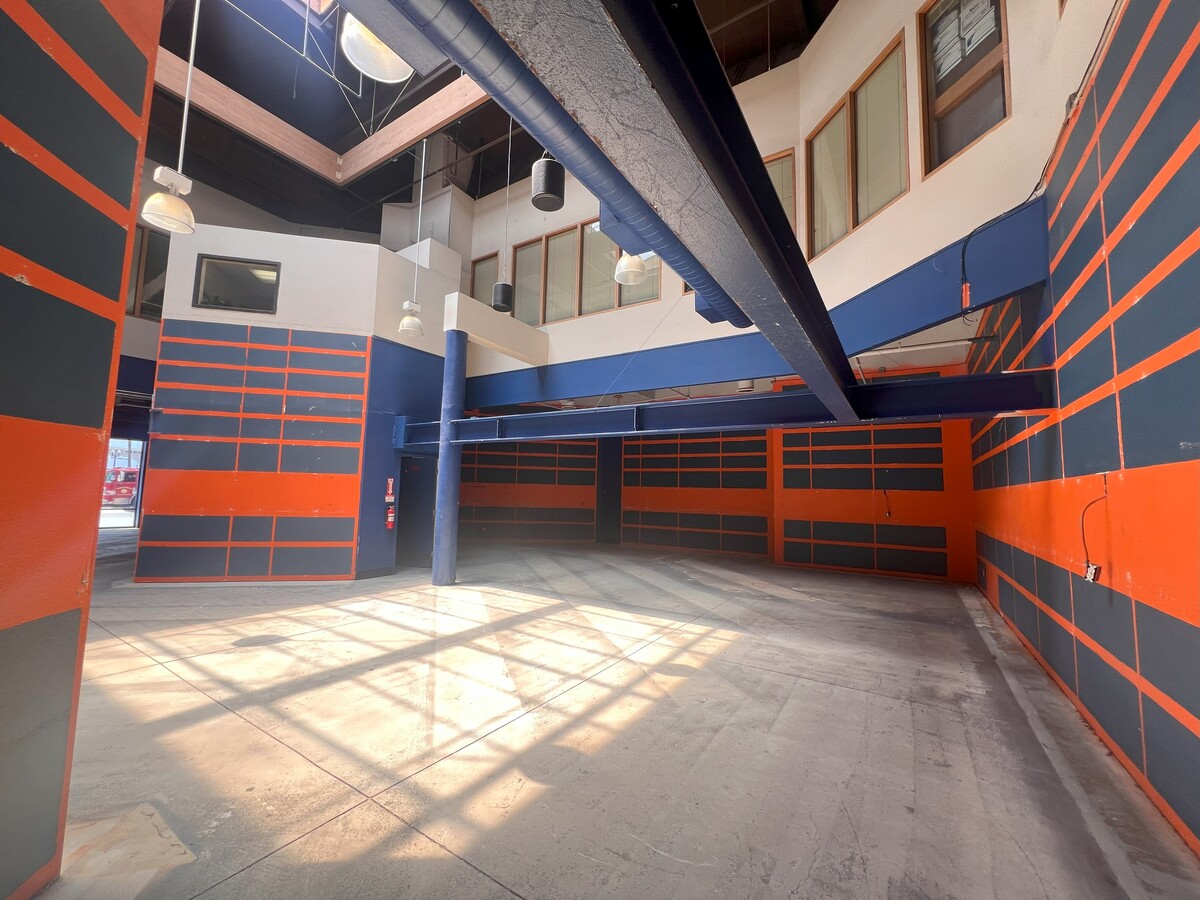 View Photo