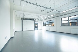 Cheney Manor Industrial Estate, Swindon for lease Building Photo- Image 2 of 3