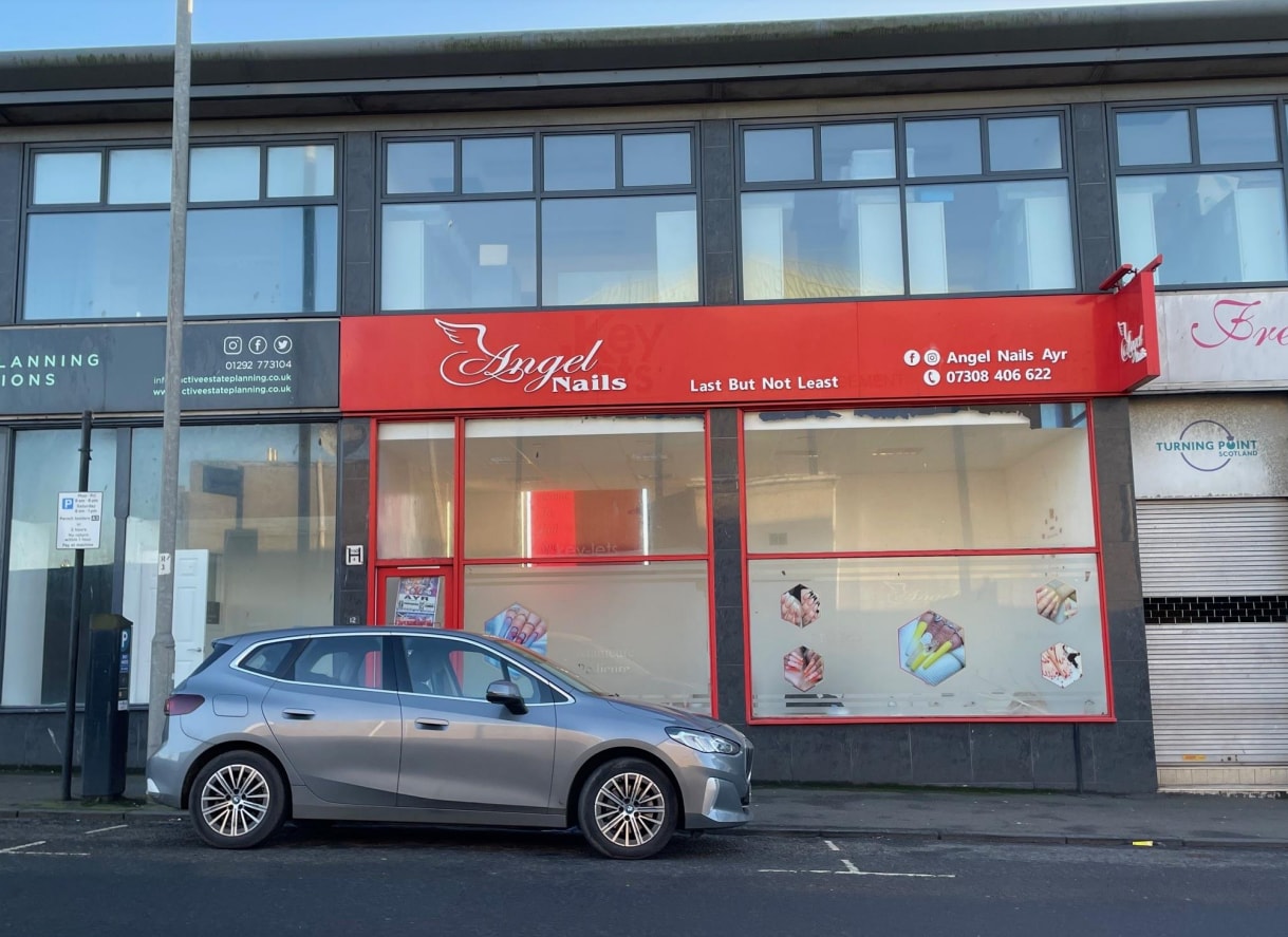 2-28 Parkhouse St, Ayr for lease Building Photo- Image 1 of 3