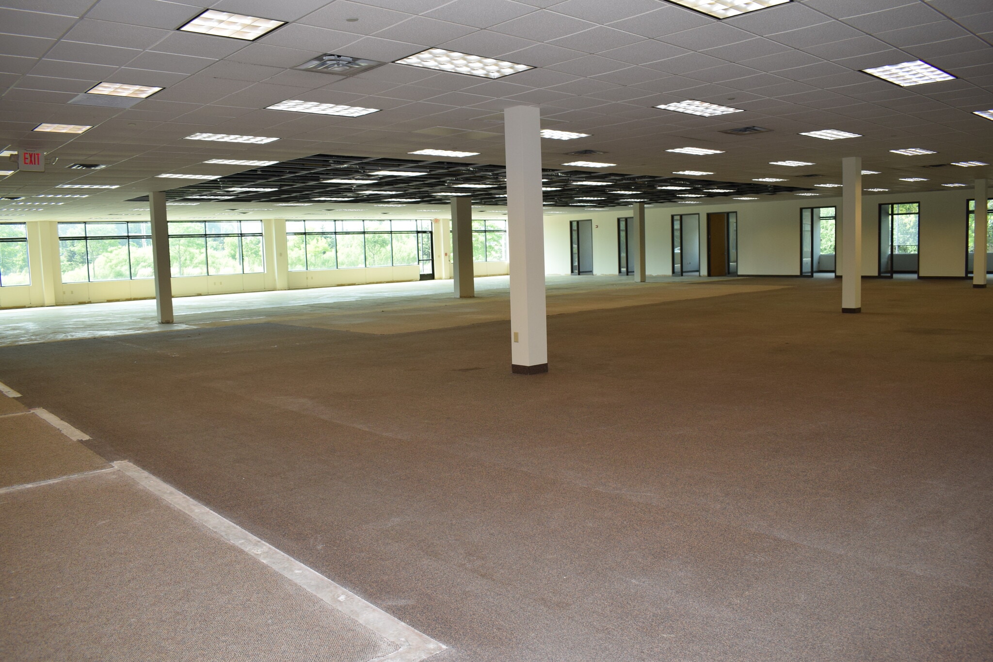 6161 American Blvd, Bloomington, MN for lease Interior Photo- Image 1 of 2