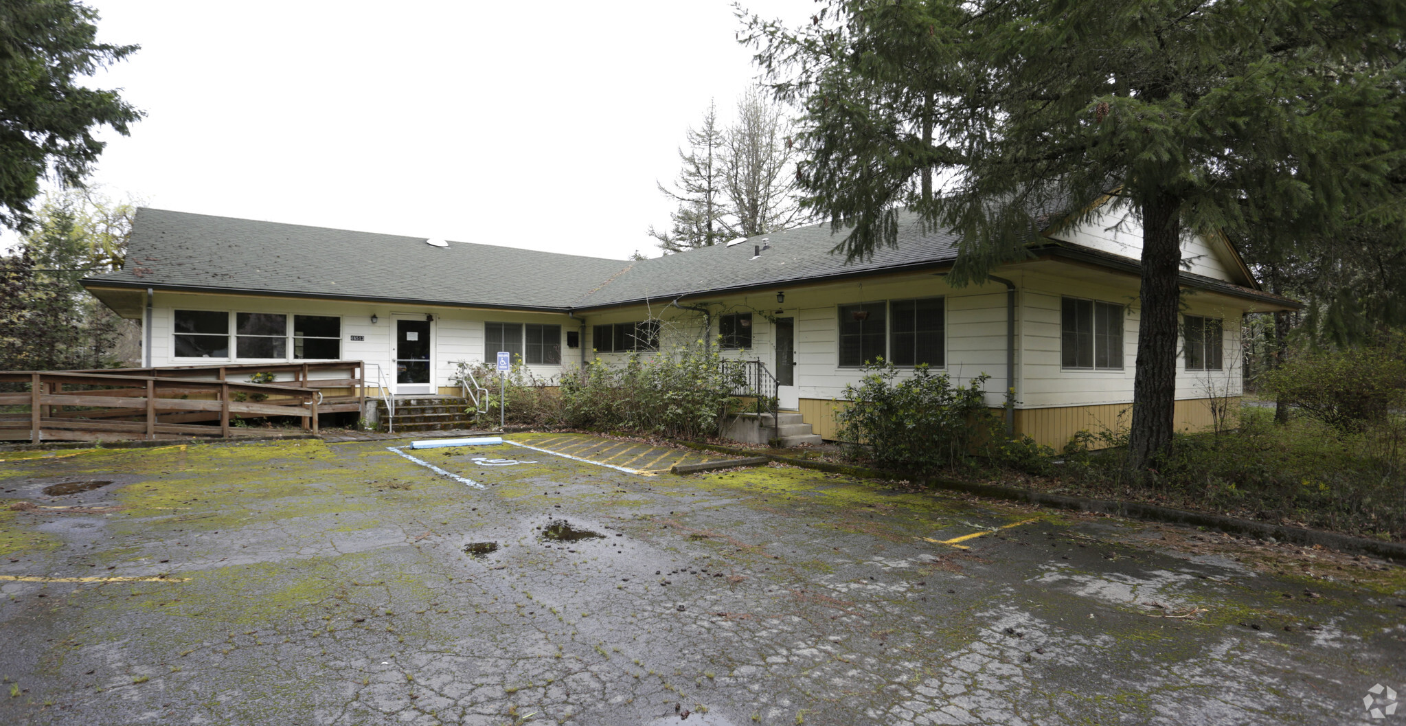 48513 Highway 58, Oakridge, OR for sale Primary Photo- Image 1 of 1