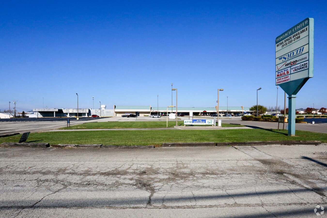 1541 Rombach Ave, Wilmington, OH 45177