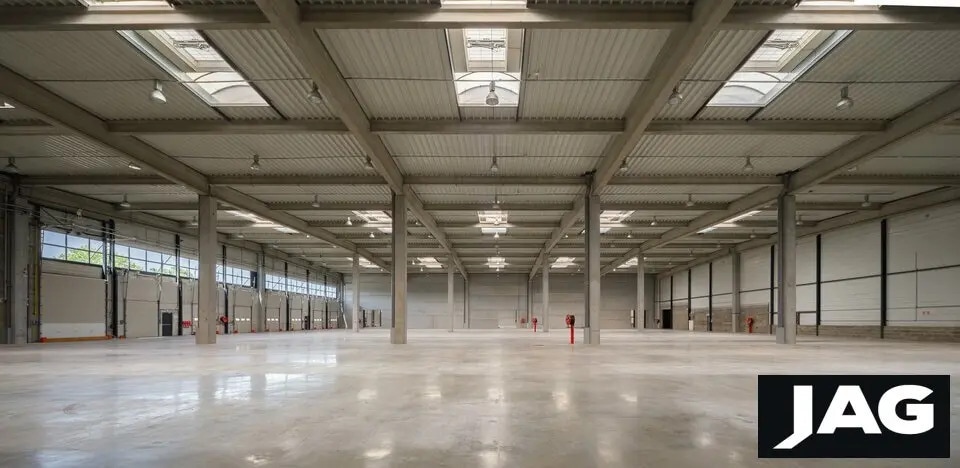 Office in Miribel for lease - Interior Photo - Image 1 of 10