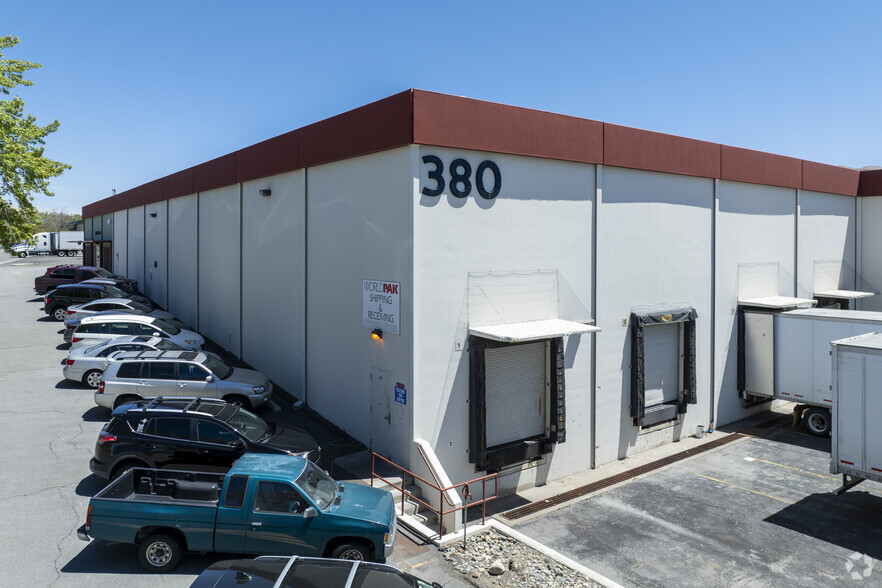 380 Parr Blvd, Reno, NV for lease - Primary Photo - Image 1 of 6