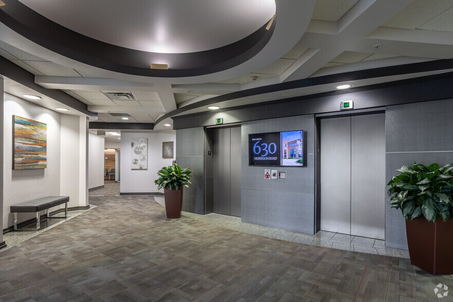 630 Morrison Rd, Gahanna, OH for lease - Lobby - Image 2 of 12