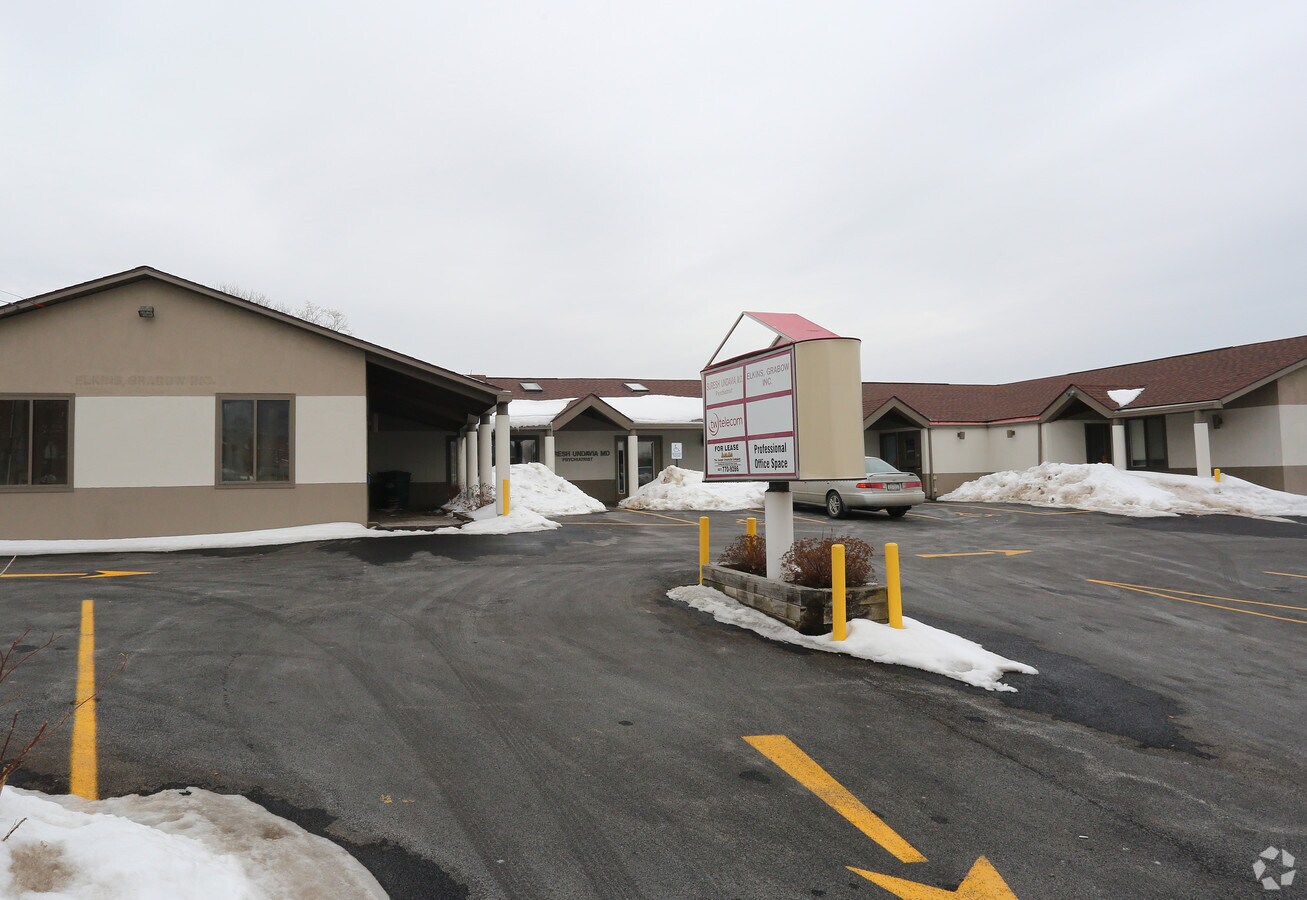 112116 Clayton Ave, Vestal, NY 13850