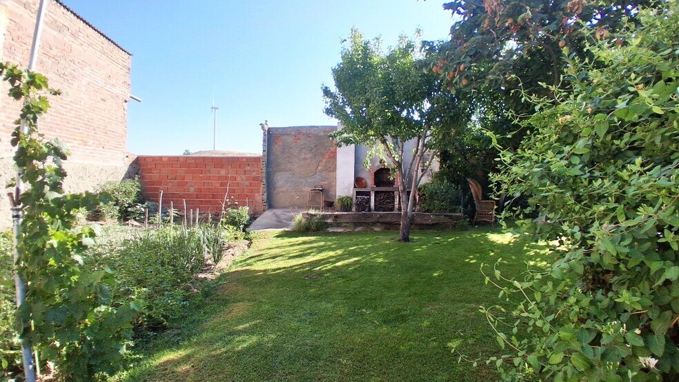 Land in Garcihernández for sale - Building Photo - Image 2 of 18