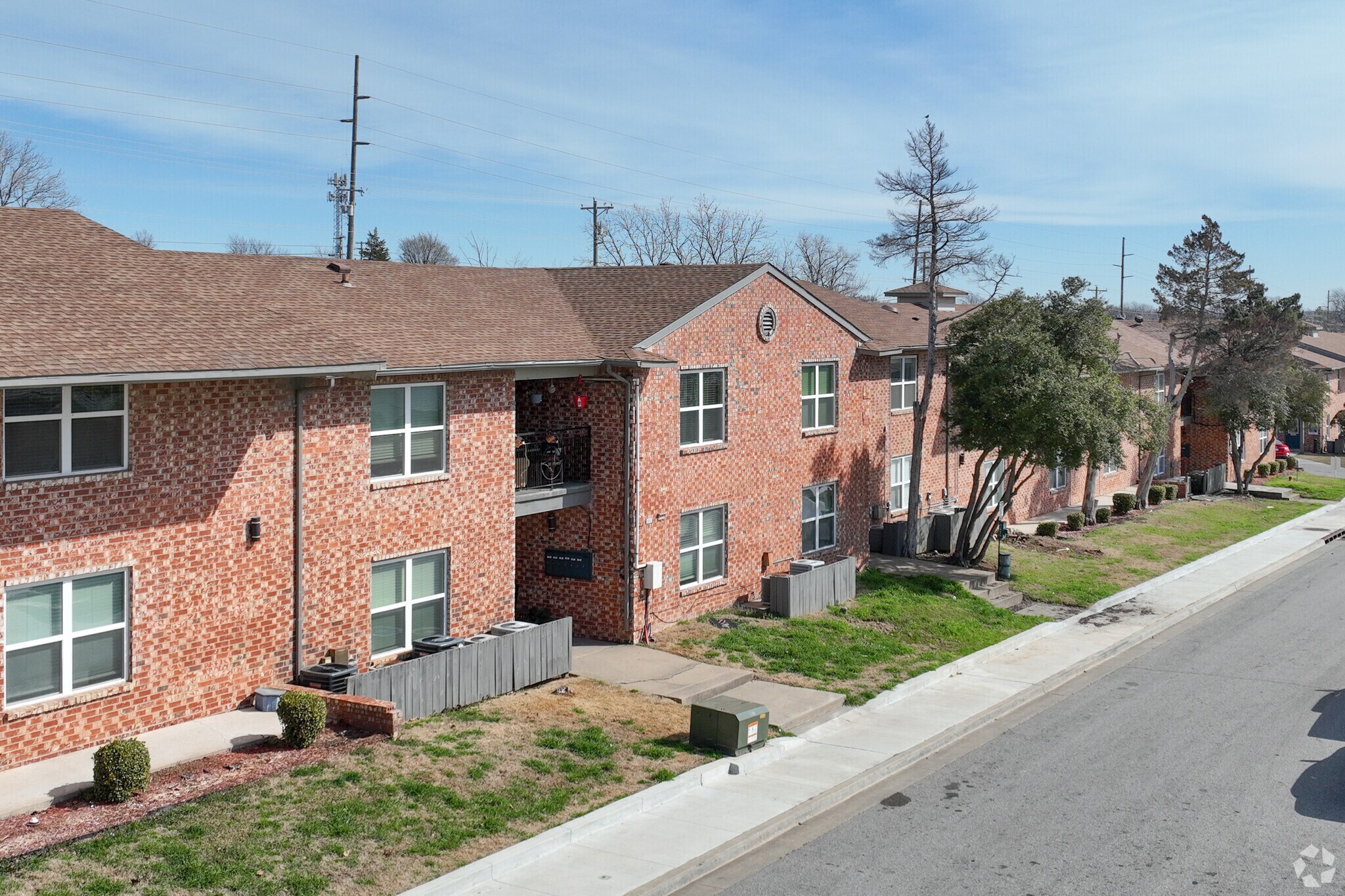 6951 E 15th Pl, Tulsa, OK for sale Primary Photo- Image 1 of 1