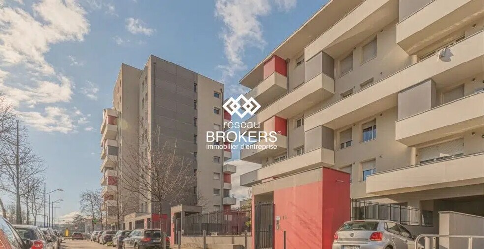 Retail in Échirolles for sale - Building Photo - Image 2 of 15