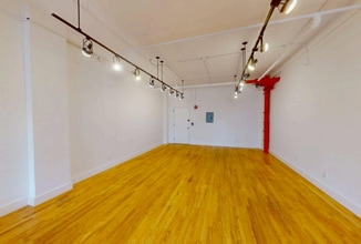 80 Fifth Ave, New York, NY for lease Interior Photo- Image 1 of 3