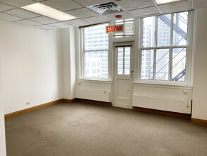 500 N Dearborn St, Chicago, IL for lease Interior Photo- Image 2 of 7