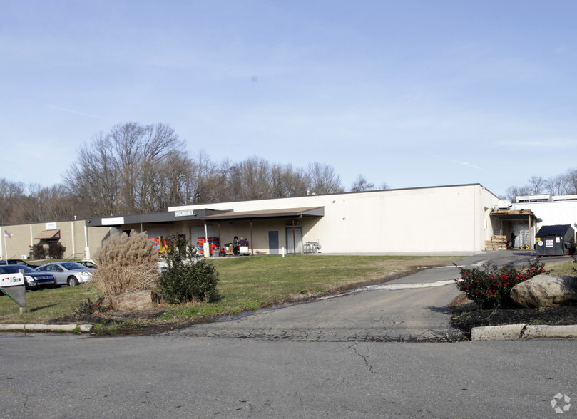 3 Mt Pleasant Dr, Aston, PA for sale - Building Photo - Image 2 of 2