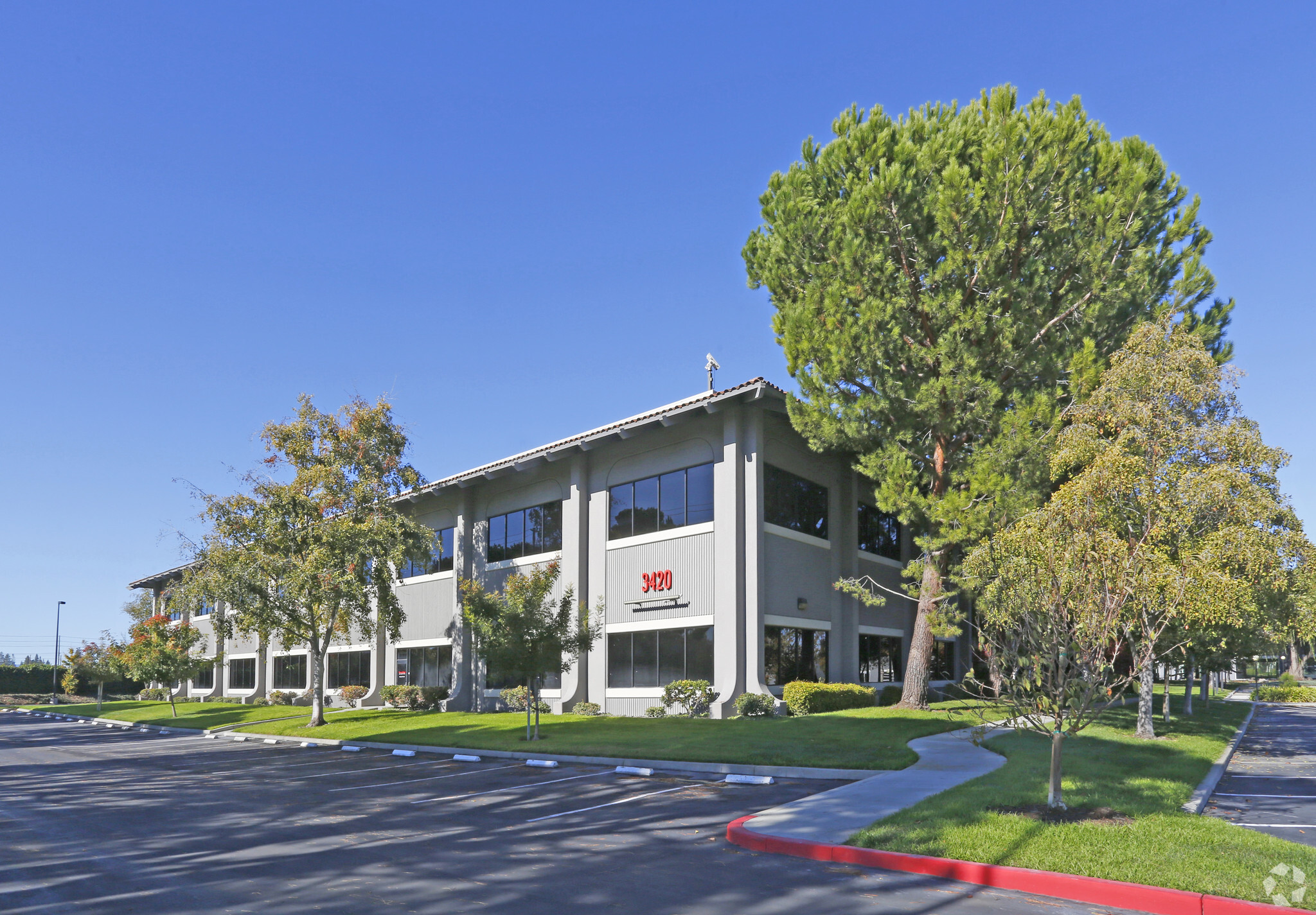 3420 Central Expy, Santa Clara, CA for sale Primary Photo- Image 1 of 1