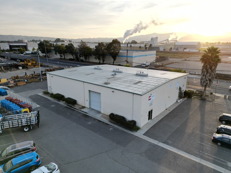 6803-6815 Central Ave, Newark, CA for lease - Building Photo - Image 1 of 10