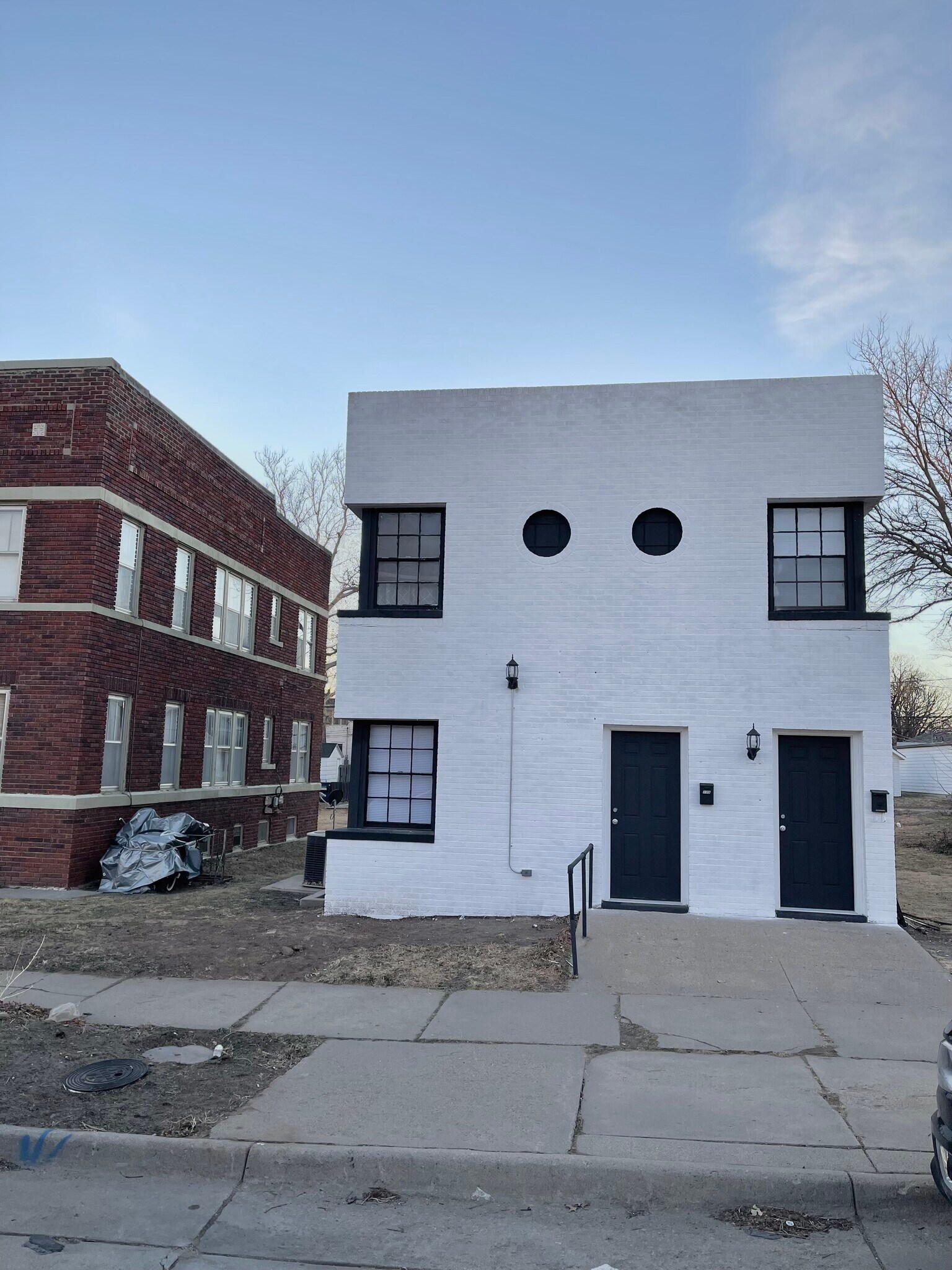 209 West Ave S, Lyons, KS for sale Primary Photo- Image 1 of 1