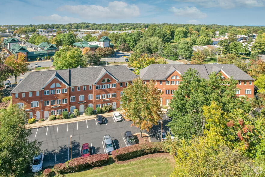 297-299 Herndon Pky, Herndon, VA for sale - Aerial - Image 3 of 4