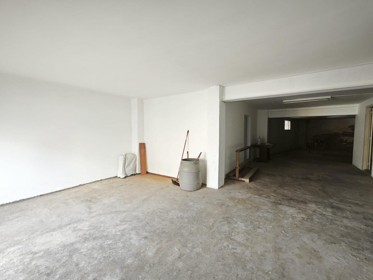 Avinyó, BAR 08279 -  -  - Interior Photo - Image 1 of 7