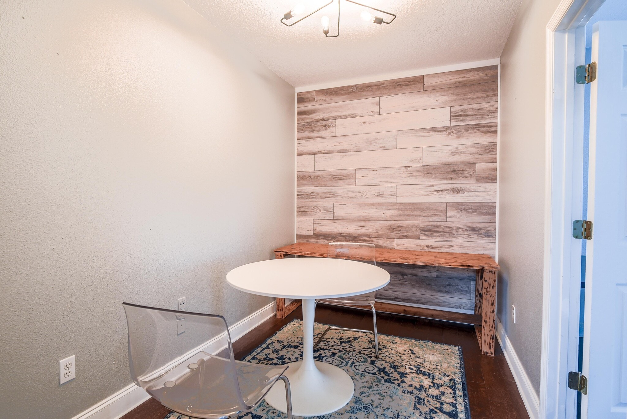 2531 Central Ave, Saint Petersburg, FL for lease Interior Photo- Image 1 of 5