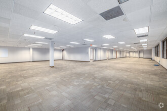 8665 Baypine Rd, Jacksonville, FL for lease Interior Photo- Image 2 of 3