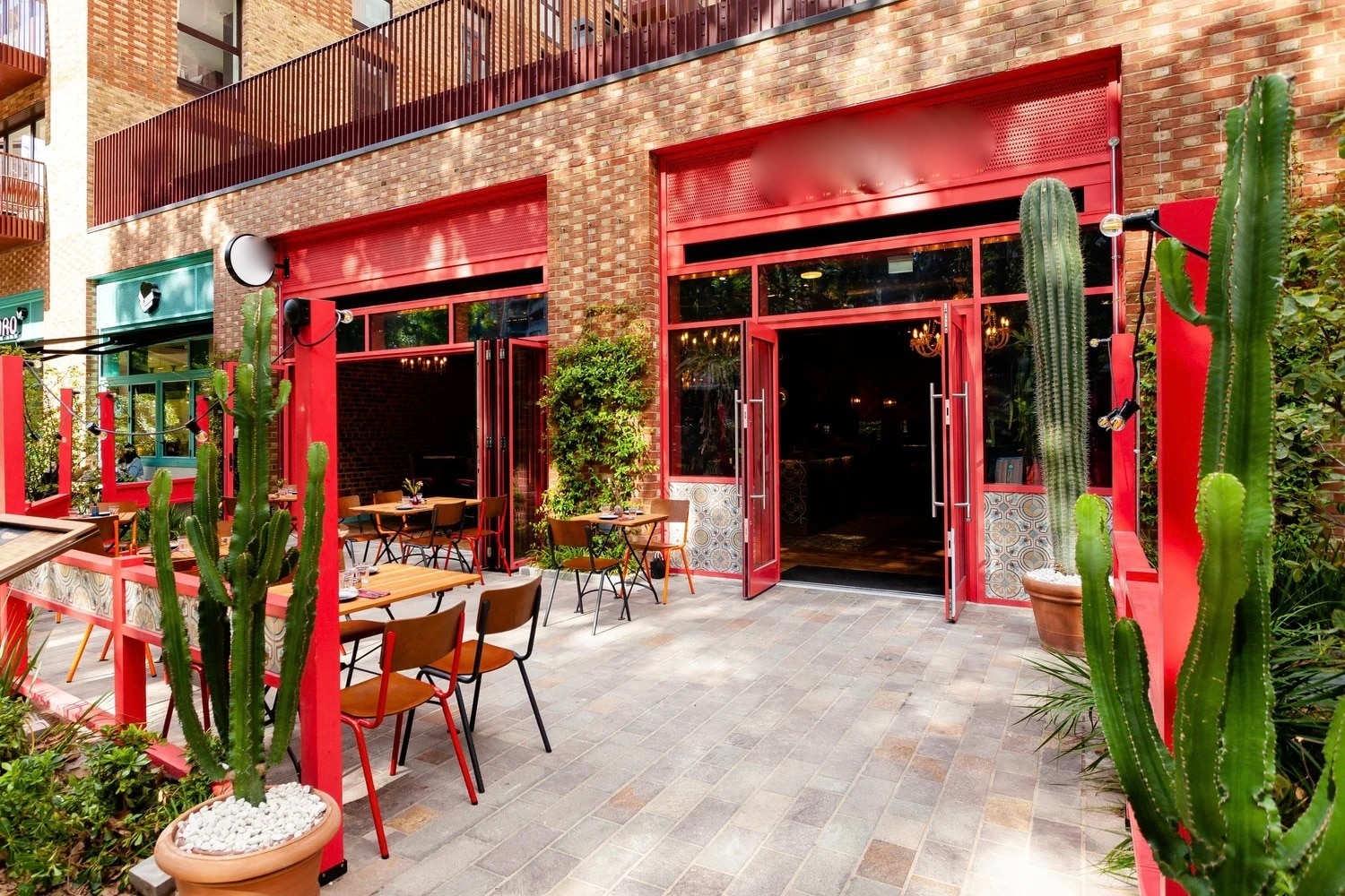 Ash Ave, London for lease Building Photo- Image 1 of 6