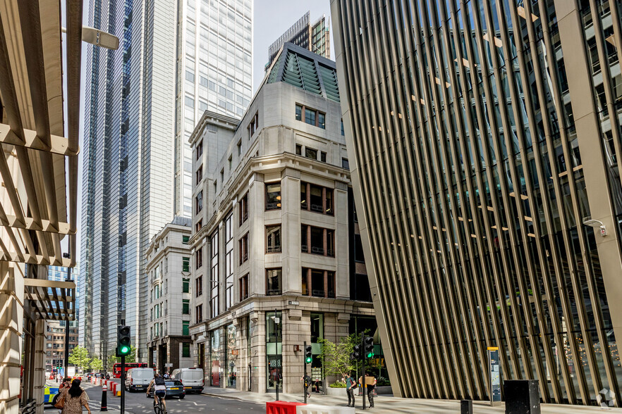 63 St Mary Axe, London for lease - Building Photo - Image 1 of 4