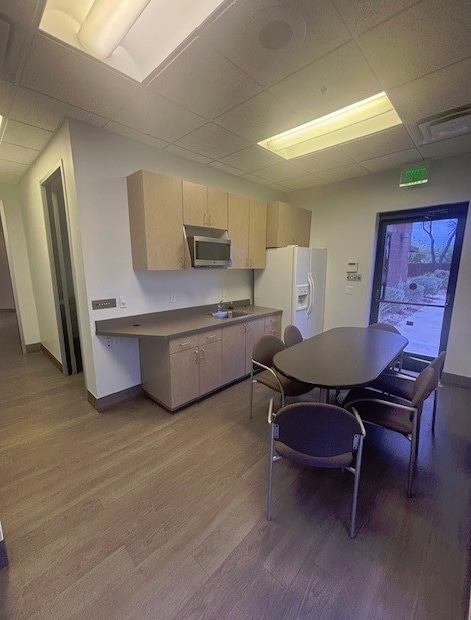 12725 W Indian School Rd, Litchfield Park, AZ for lease Interior Photo- Image 1 of 11
