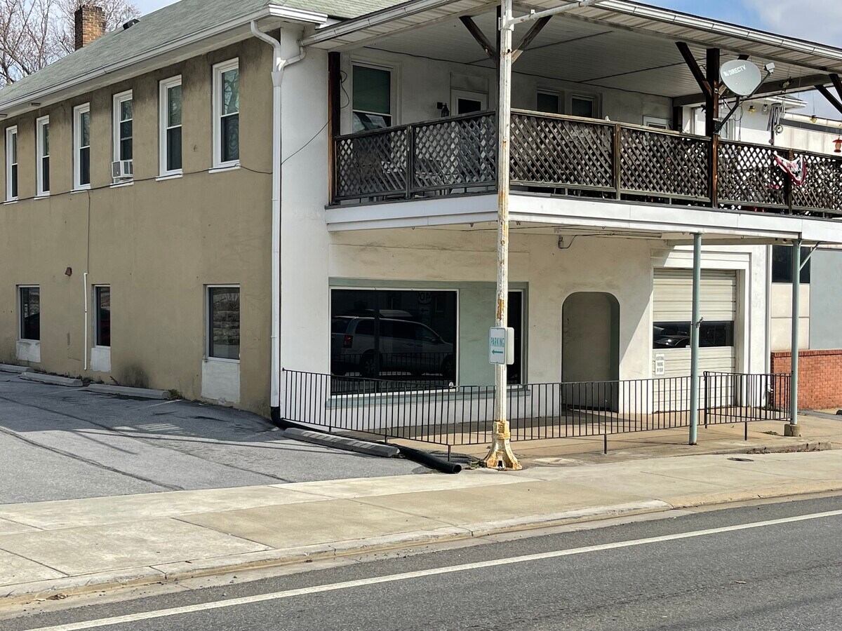106 E Baltimore St, Funkstown, MD 21734