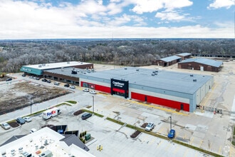 6201 SE 14th St, Des Moines, IA - AERIAL  map view