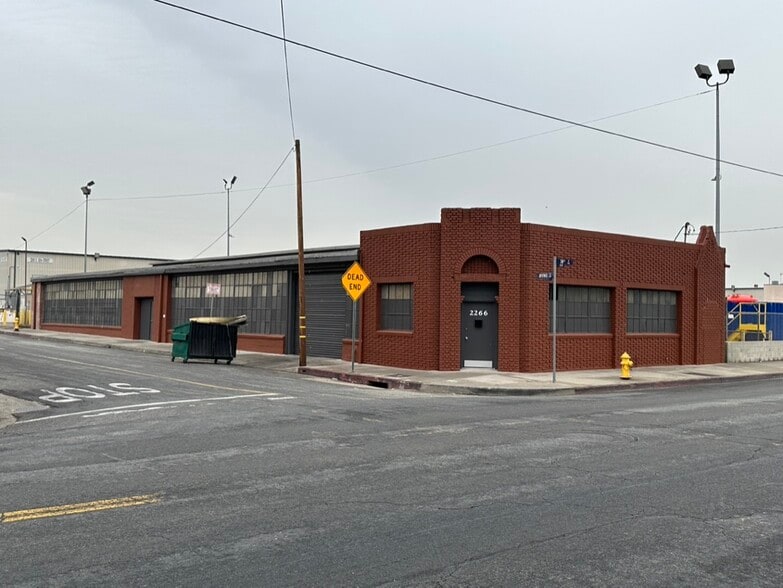 2266 E 38th St, Vernon, CA for lease - Building Photo - Image 1 of 13