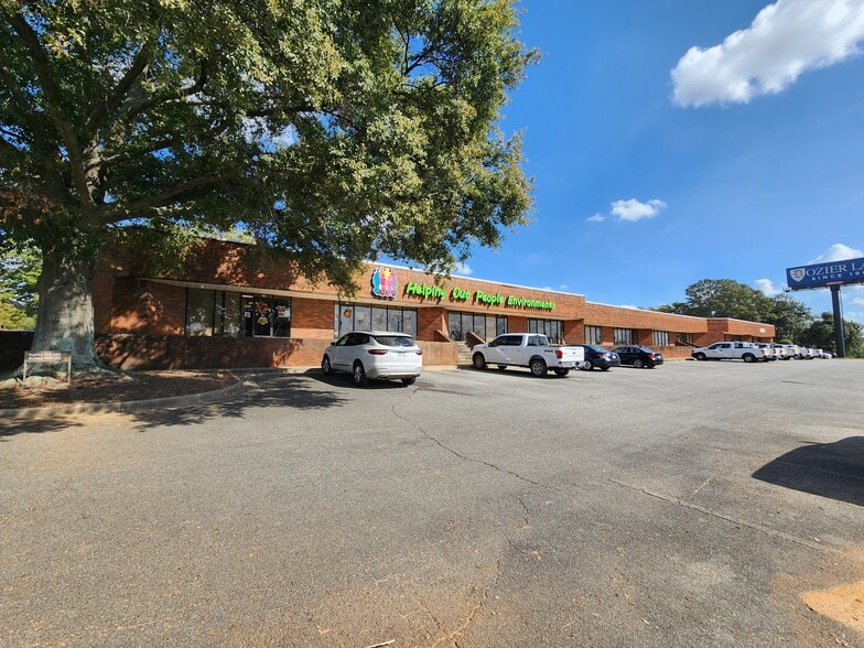 750 Baconsfield Dr, Macon-Bibb, GA for lease - Building Photo - Image 3 of 17